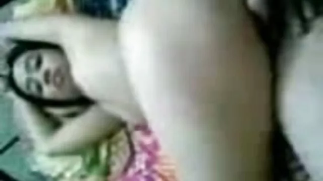 Private video de sexe dans la douche Video: Pregnant Mature Wife Sucks Husbands Dick And Rides Him