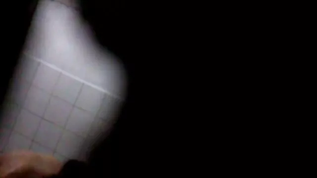 Sexy and juicy Valencia video lesbienne sous la douche pulled on a bump right in the bathroom