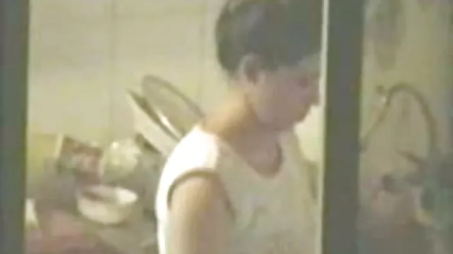 The porno en douche masseuse offered the girl a good massage