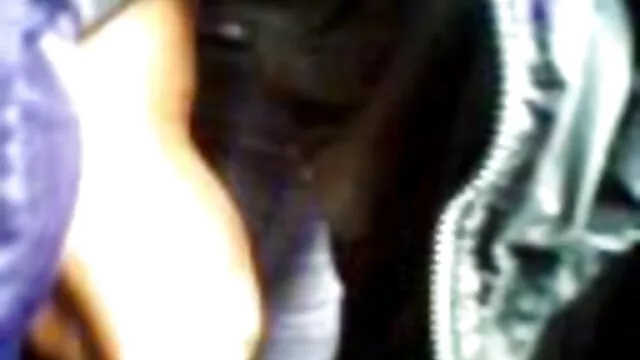 The jeune lesbienne sous la douche blonde loves and is always looking for new sexual adventures on vacation on vacation