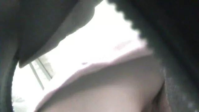 Three mature lesbians try porno black dans la douche to reach awesome orgasms together
